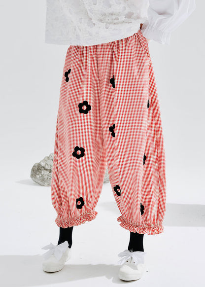 Well Tailored Pants with a Graceful Silhouette