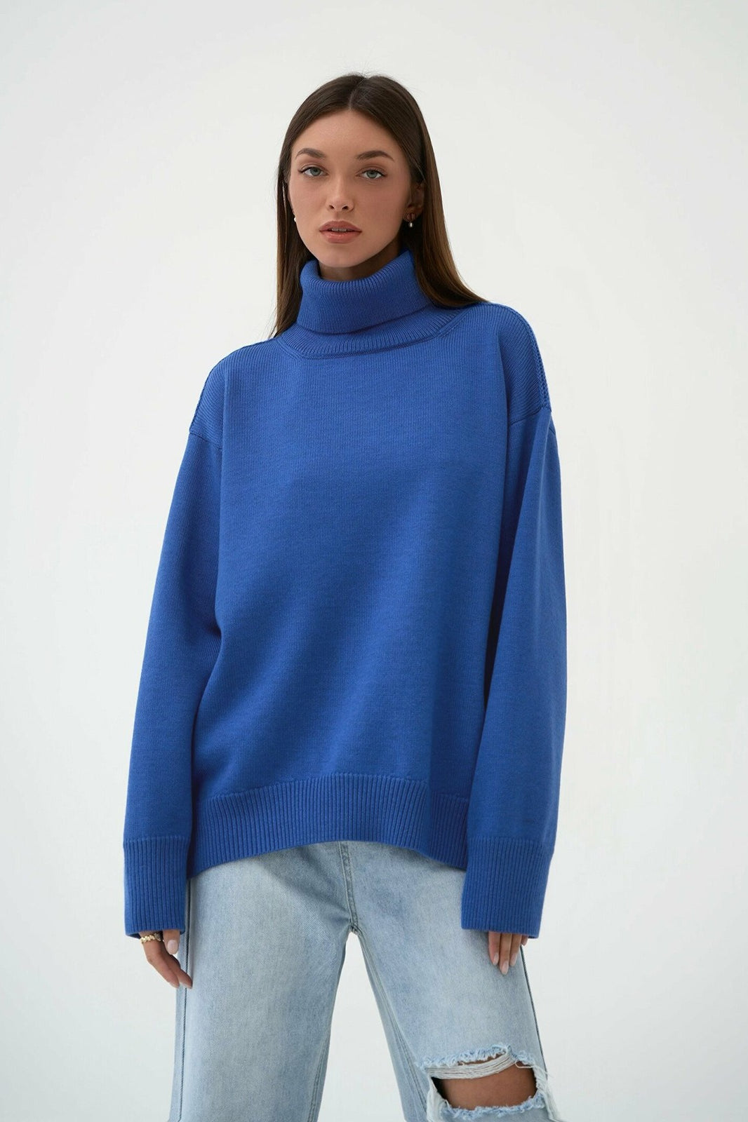 Gracefully Styled Sweater for Any Occasion