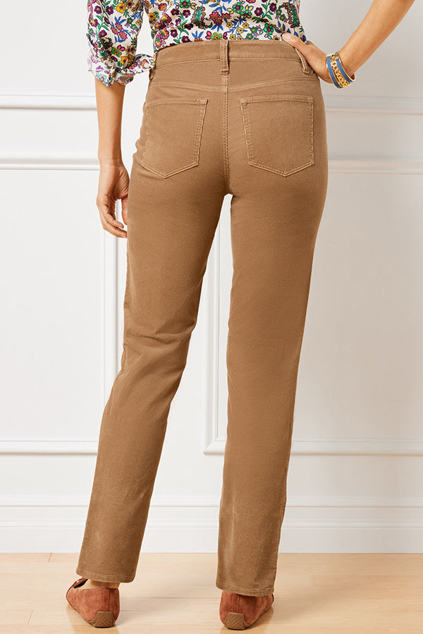 Polished Pants with an Effortless Classic Look