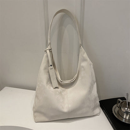 Beautifully Balanced Bag with Timeless Character