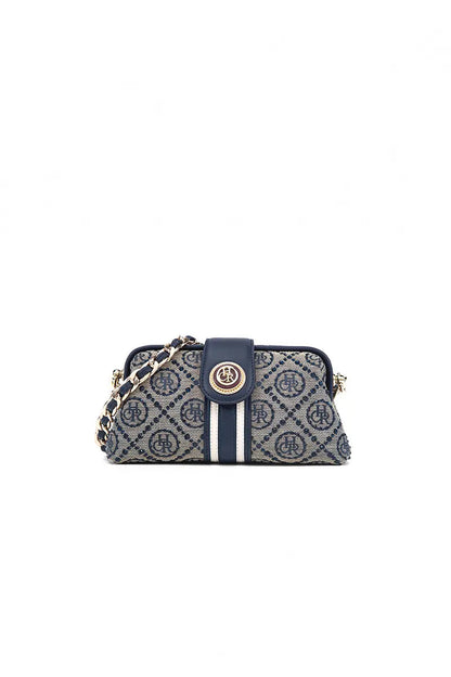 A Vintage Style Bag with Delicate Timeless Details