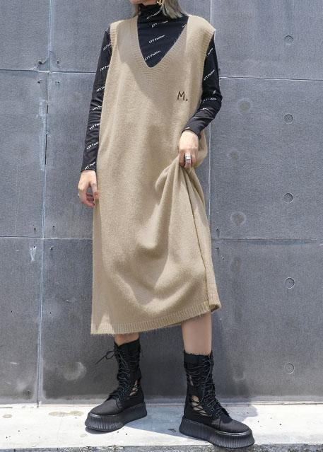 Well Tailored Sweater with a Graceful Silhouette