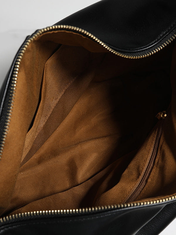 Polished Bag with an Effortless Classic Look