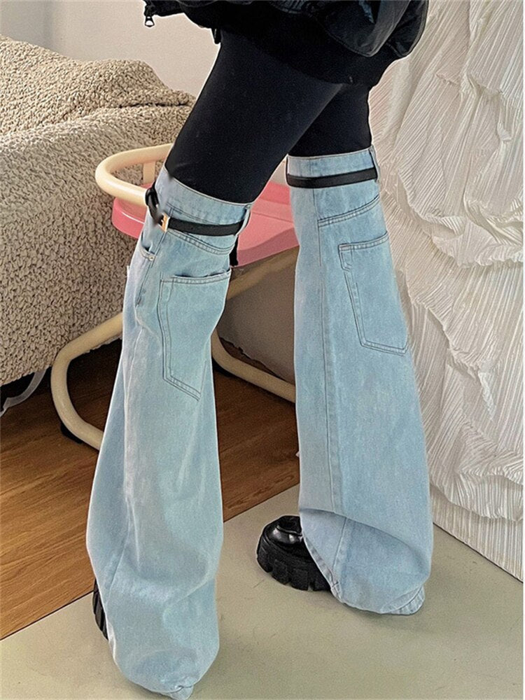 Elegantly Styled Pants for Everyday Wear