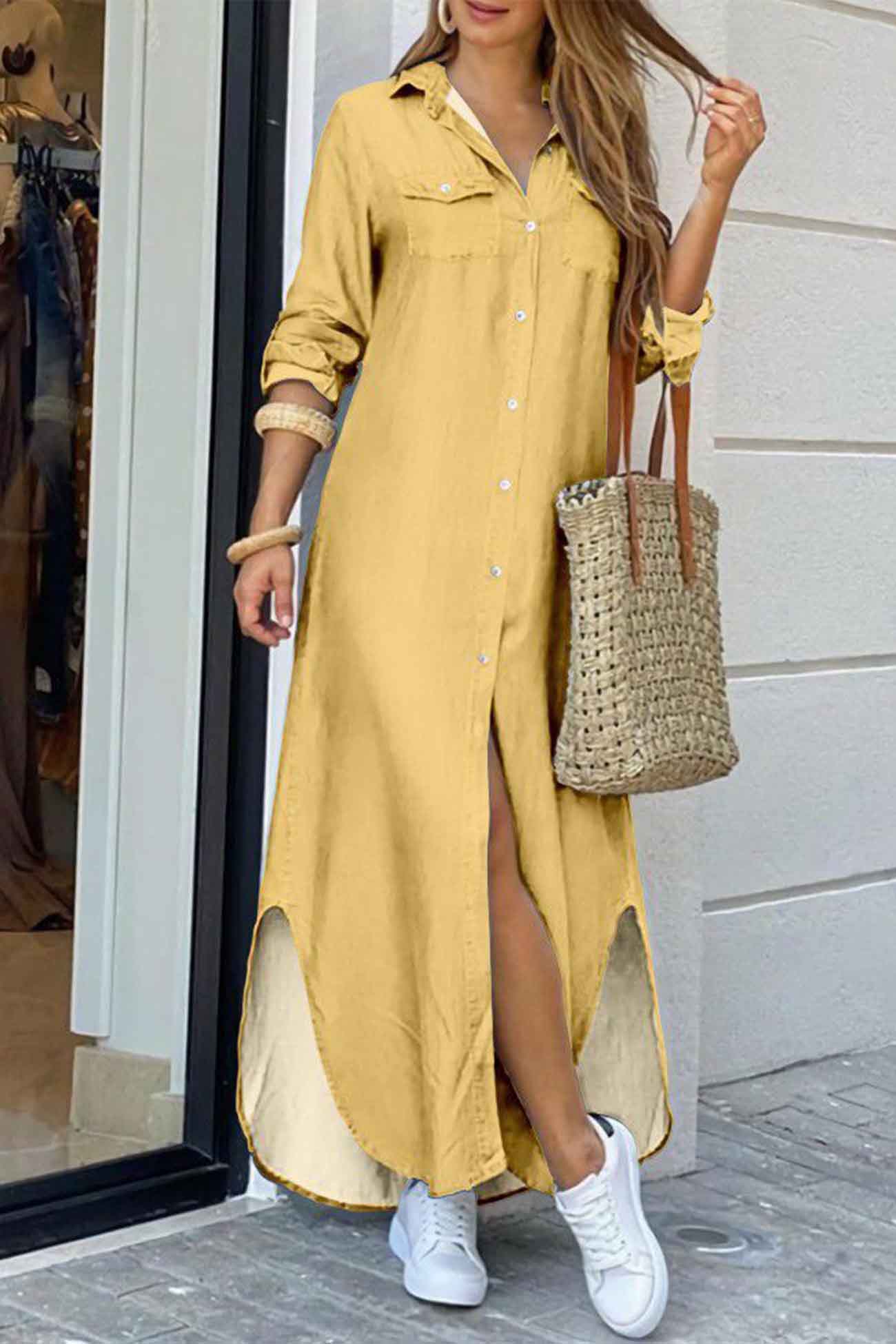 Effortlessly Elegant Dress with a Timeless Design