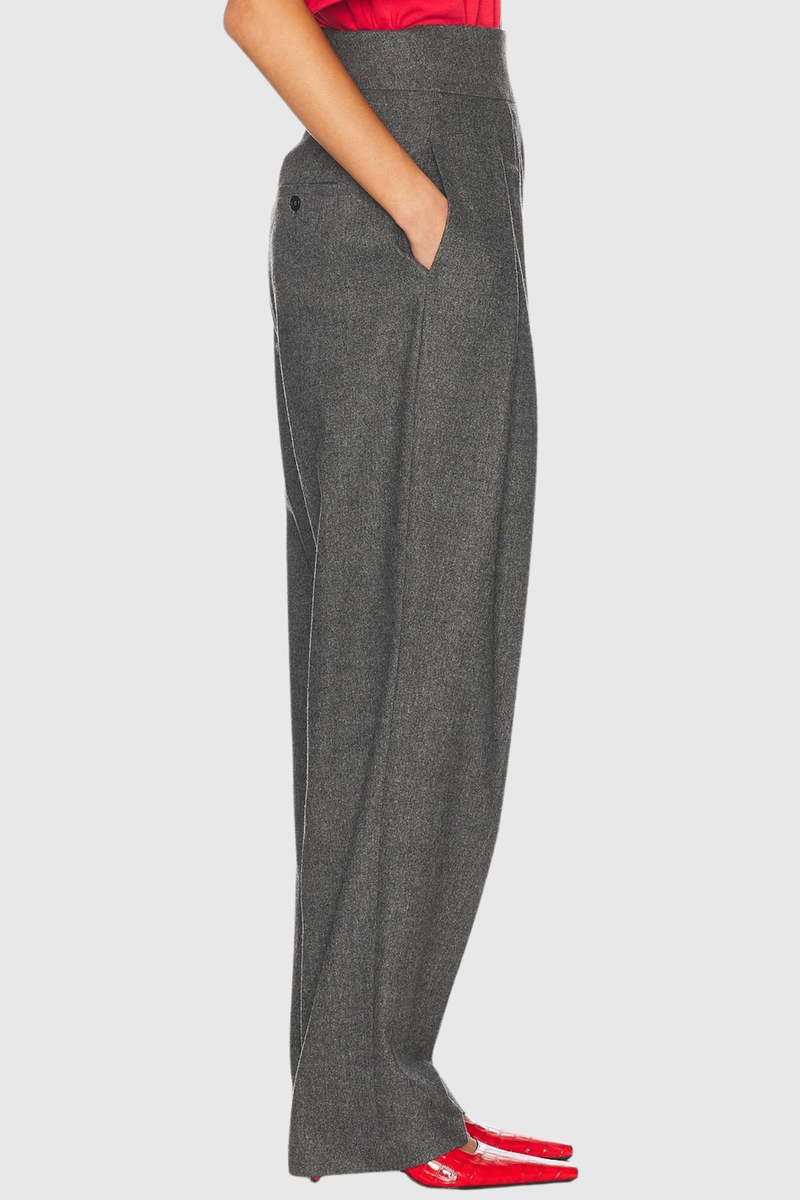 Elegantly Styled Pants for Everyday Wear