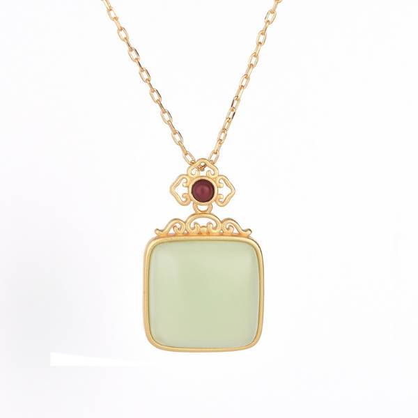 Effortlessly Elegant Garment with a Timeless Design