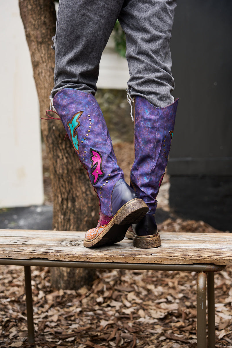 Gracefully Styled Boots for Any Occasion