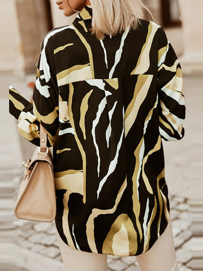 Effortlessly Elegant Blouse with a Timeless Design