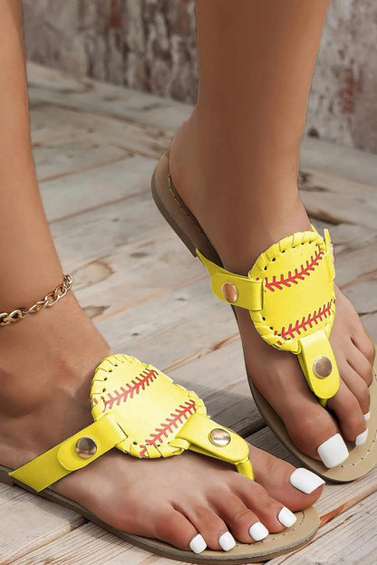 Polished Sandals with an Effortless Classic Look