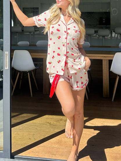 Gracefully Styled Garment for Any Occasion