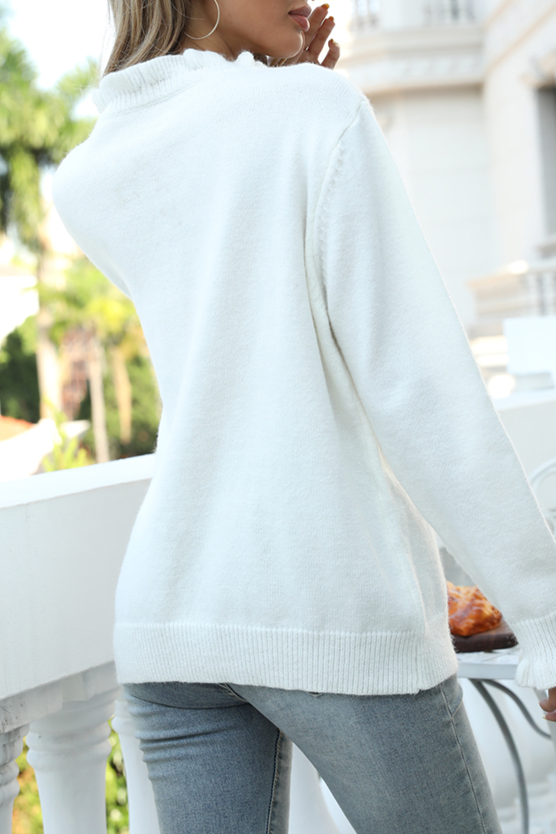 Beautifully Crafted Sweater in a Classic Style