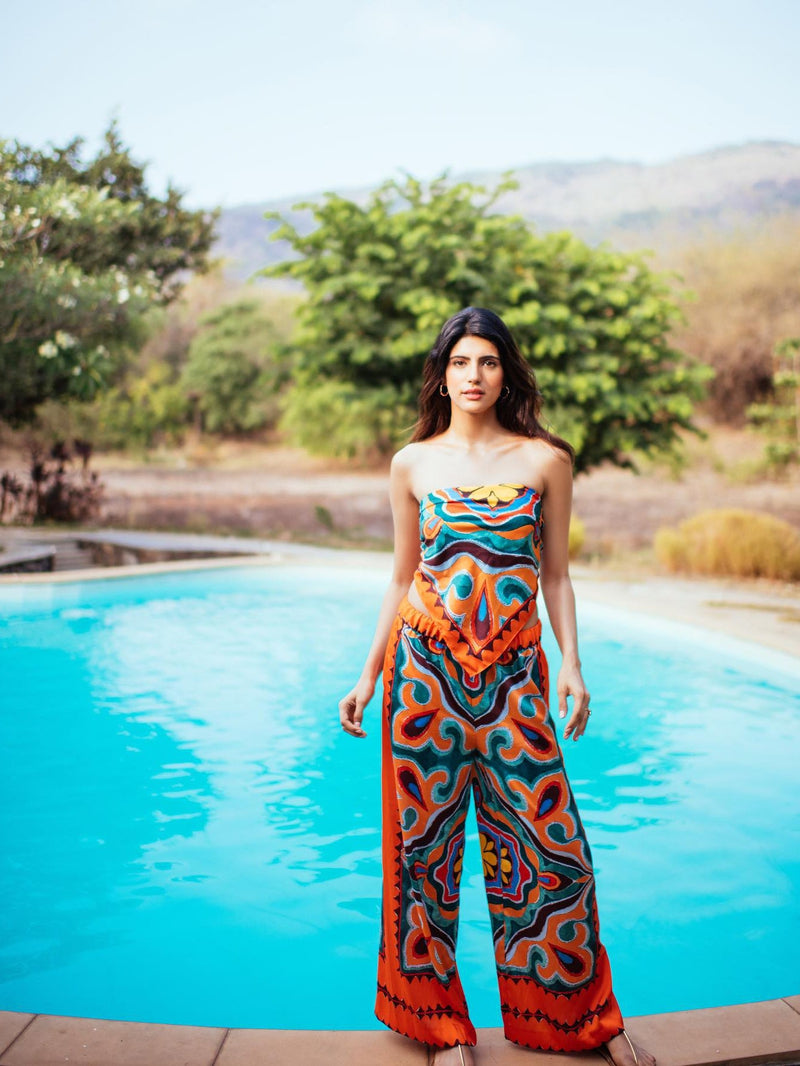 Gracefully Styled Pants for Any Occasion