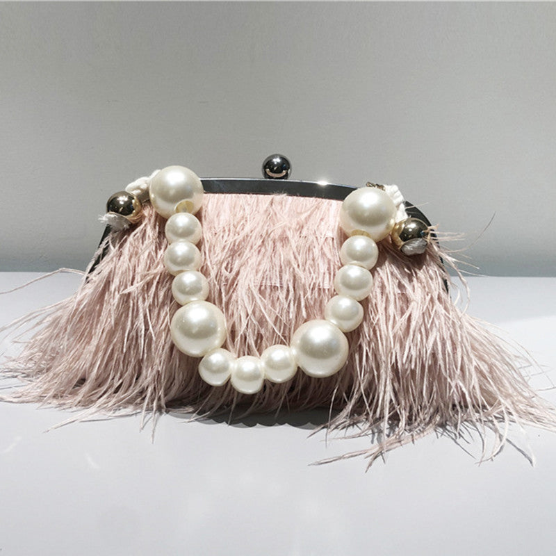 Effortlessly Elegant Bag with a Timeless Design