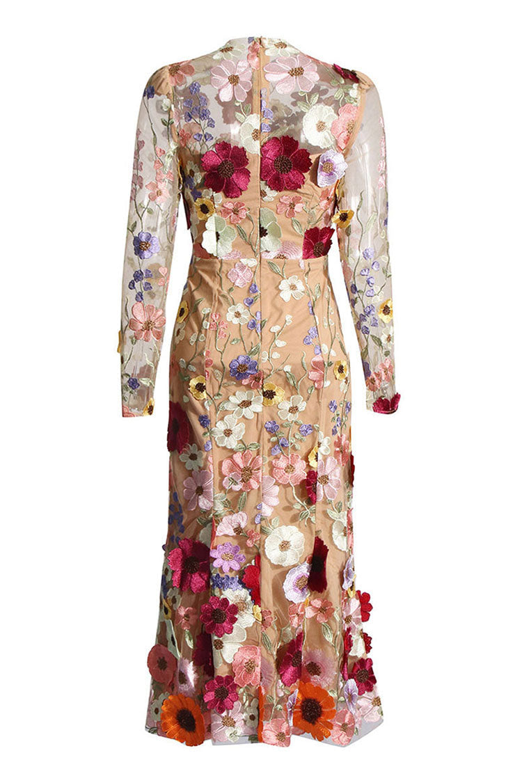 Gracefully Styled Dress for Any Occasion