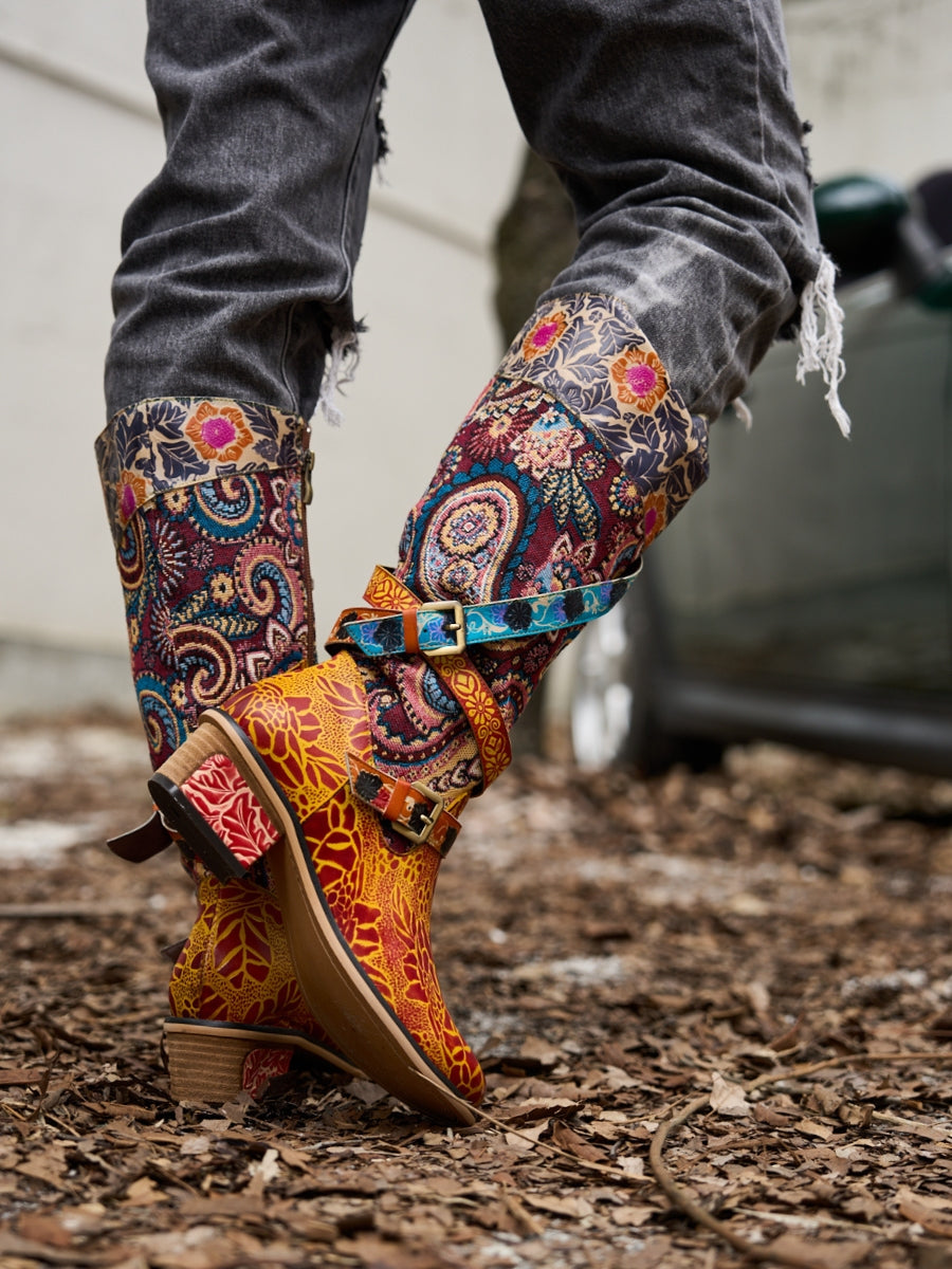 Classic Vintage Boots with a Flattering Fit