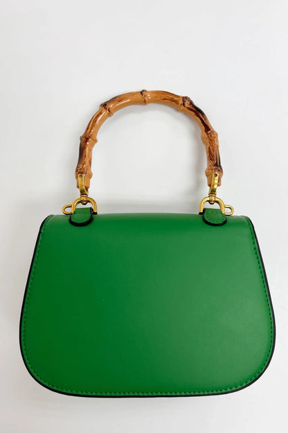 Sophisticated Bag with a Clean Classic Look