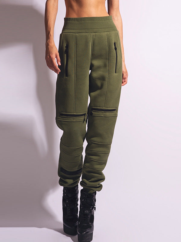 Beautifully Finished Pants in a Timeless Design