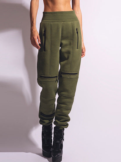 Beautifully Finished Pants in a Timeless Design