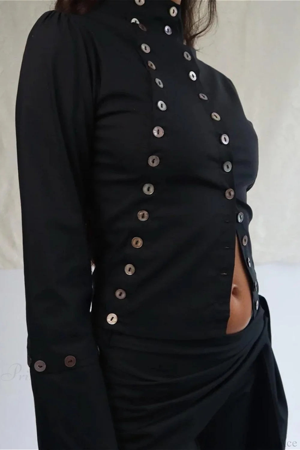 Beautifully Finished Garment in a Timeless Design