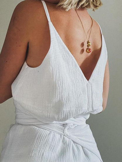 Well Tailored Garment with a Graceful Silhouette