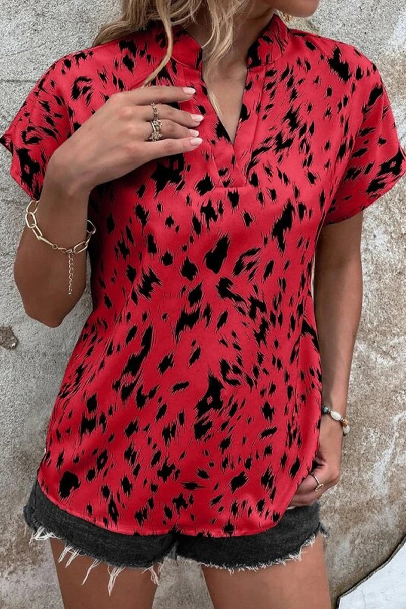 Gracefully Styled Top for Any Occasion