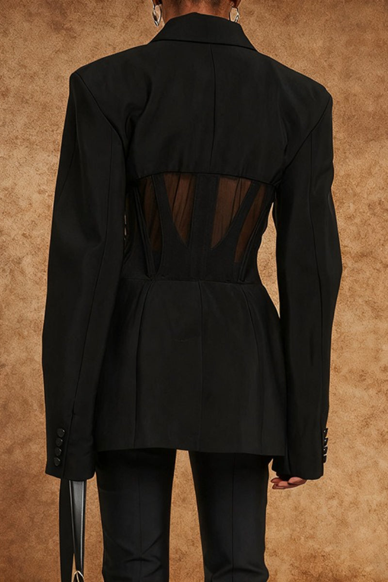 Effortlessly Elegant Garment with a Timeless Design