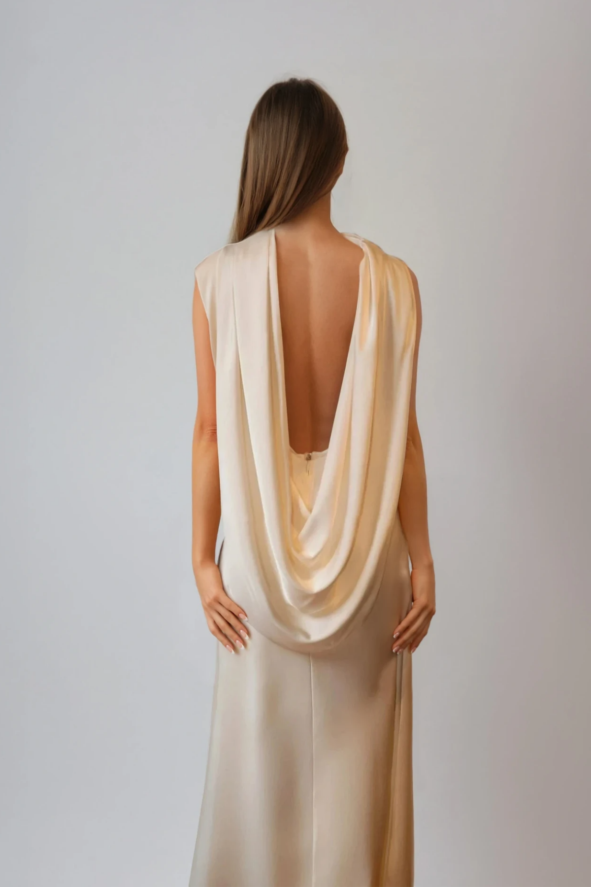 Gracefully Styled Dress for Any Occasion