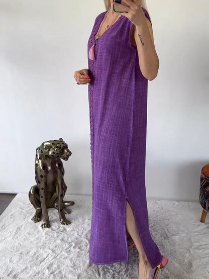 Beautifully Finished Dress in a Timeless Design