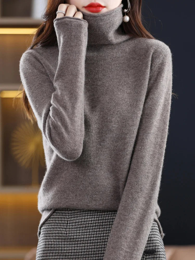 Beautifully Finished Sweater in a Timeless Design