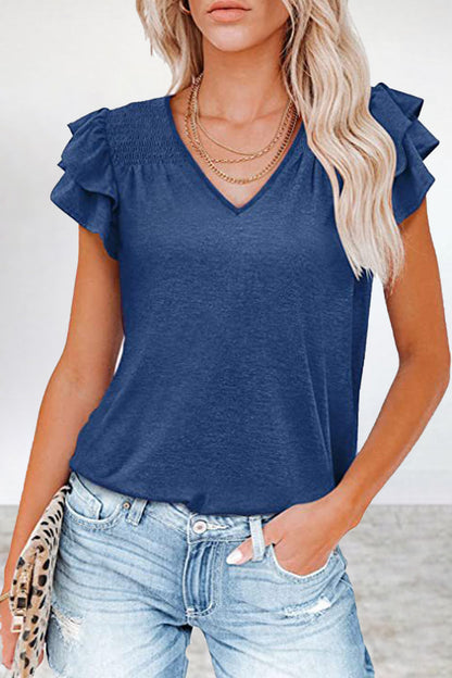 Well Tailored T-Shirt with a Graceful Silhouette