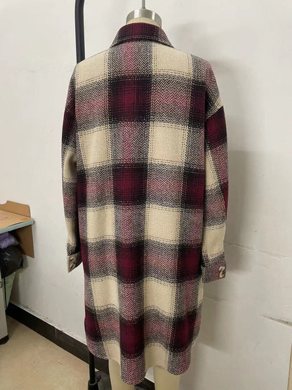 Beautifully Finished Coat in a Timeless Design