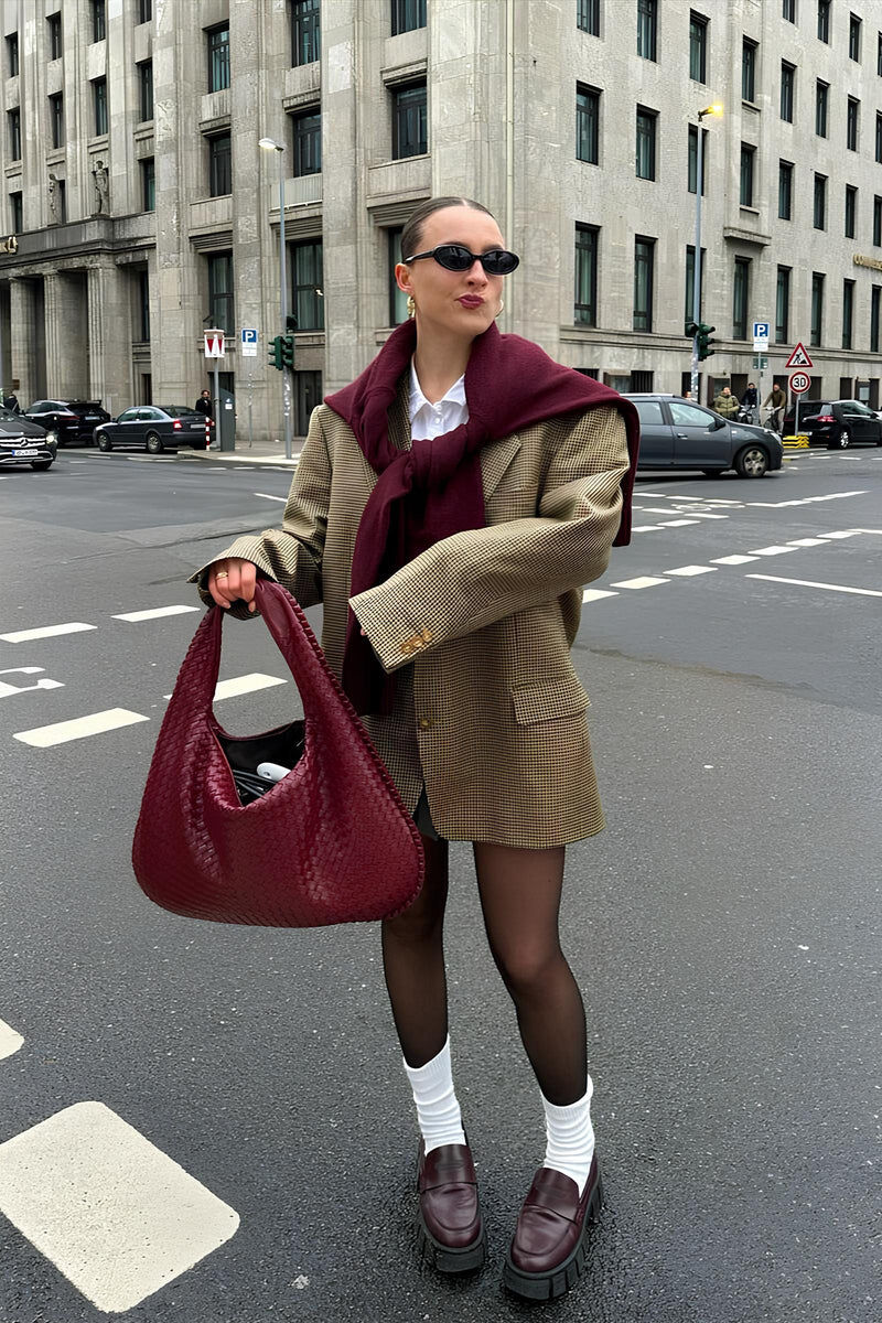 Beautifully Crafted Bag in a Classic Style