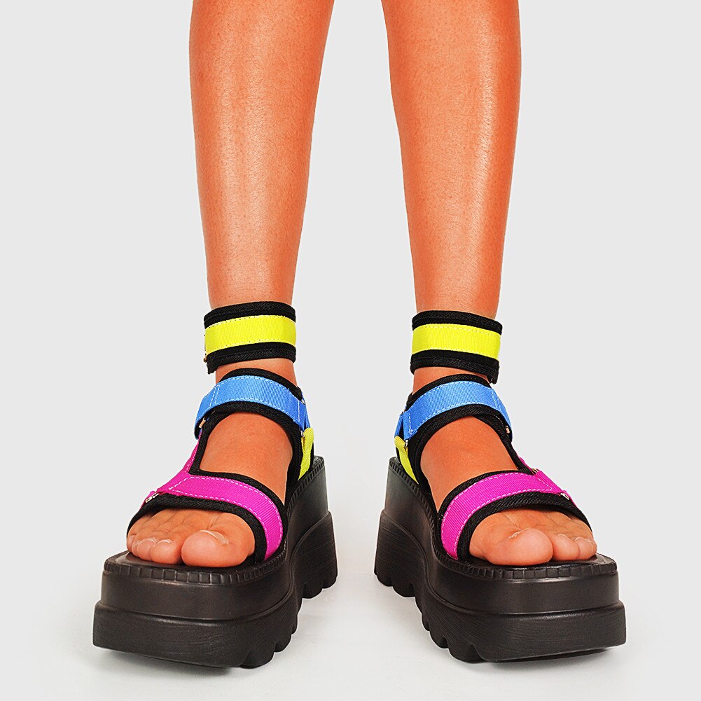 Beautifully Finished Sandals in a Timeless Design