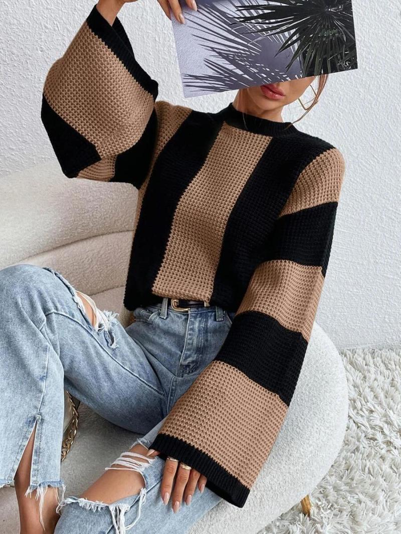 Elegantly Styled Sweater for Everyday Wear