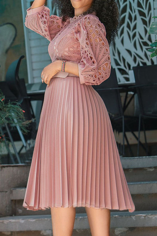 Polished Dress with an Effortless Classic Look