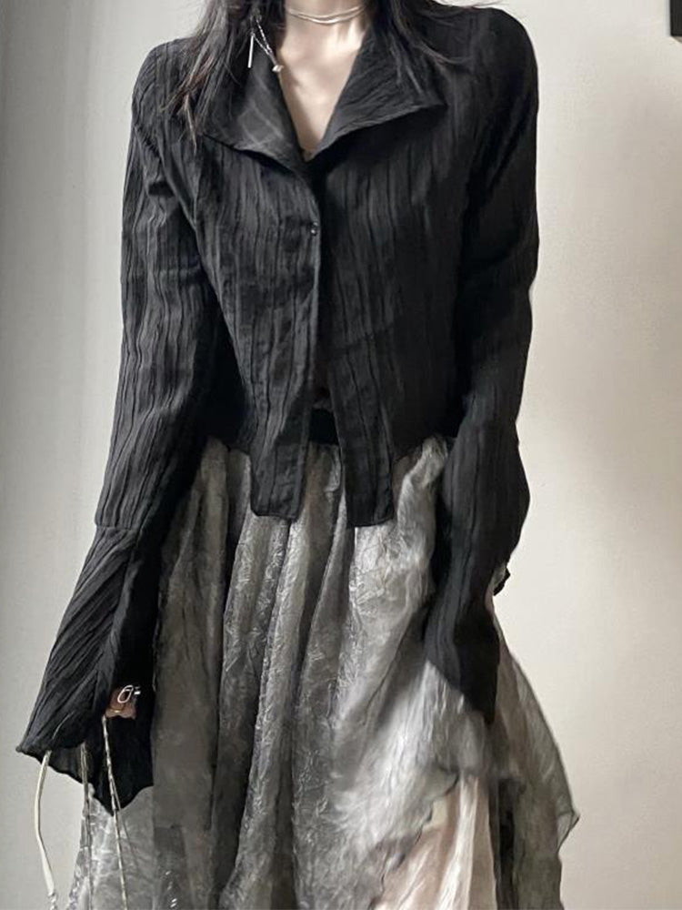 Beautifully Finished Blouse in a Timeless Design