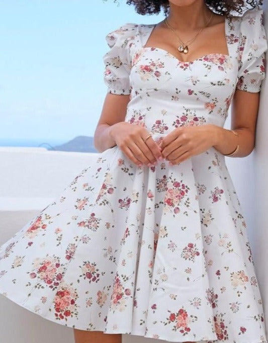 Beautifully Crafted Dress in a Classic Style