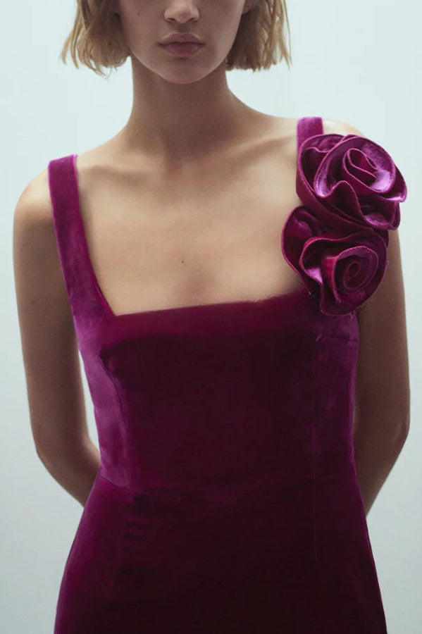 Well Tailored Garment with a Graceful Silhouette