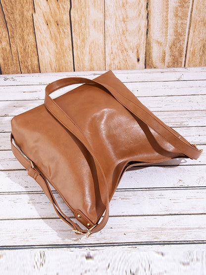 Polished Bag with an Effortless Classic Look