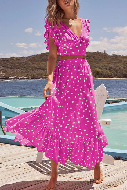 Effortlessly Elegant Garment with a Timeless Design