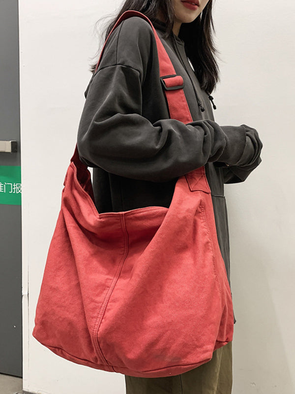 Classic Vintage Bag with a Flattering Fit