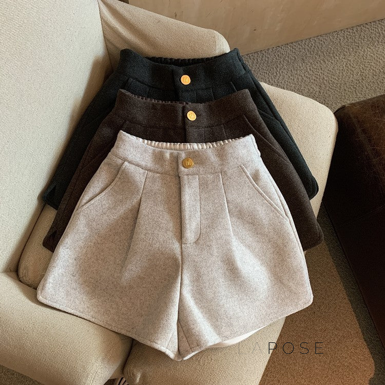 Polished Garment with an Effortless Classic Look