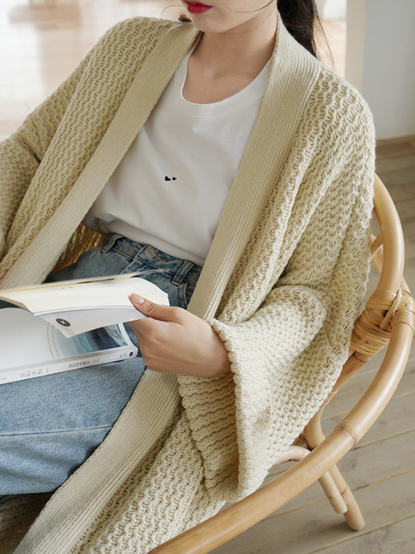 Classic Vintage & Enduringly Stylish Cardigan