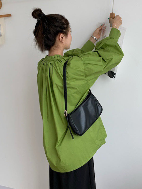 Beautifully Finished Blouse in a Timeless Design