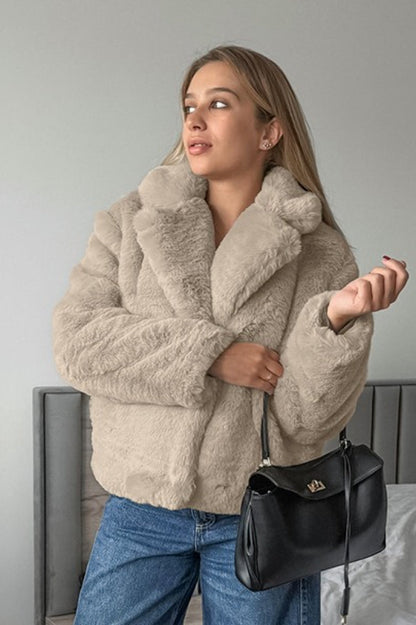 Sophisticated Coat with a Clean Classic Look