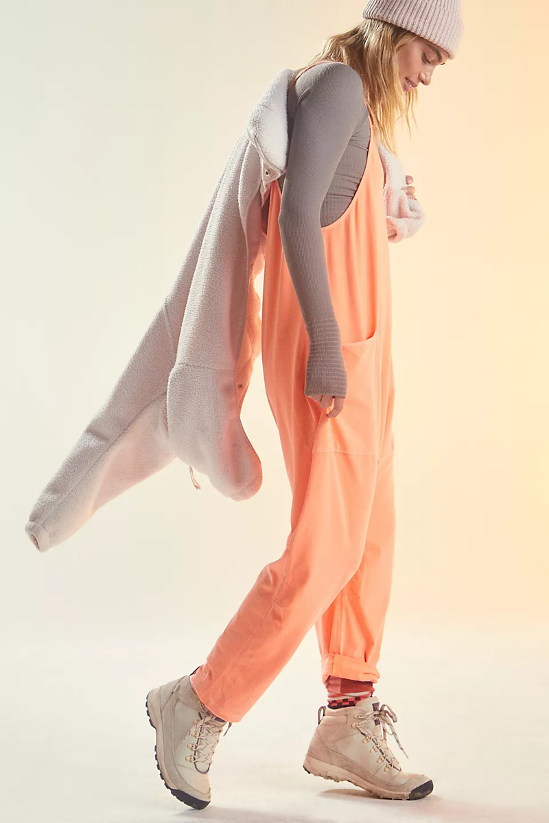 Effortlessly Elegant Garment with a Timeless Design