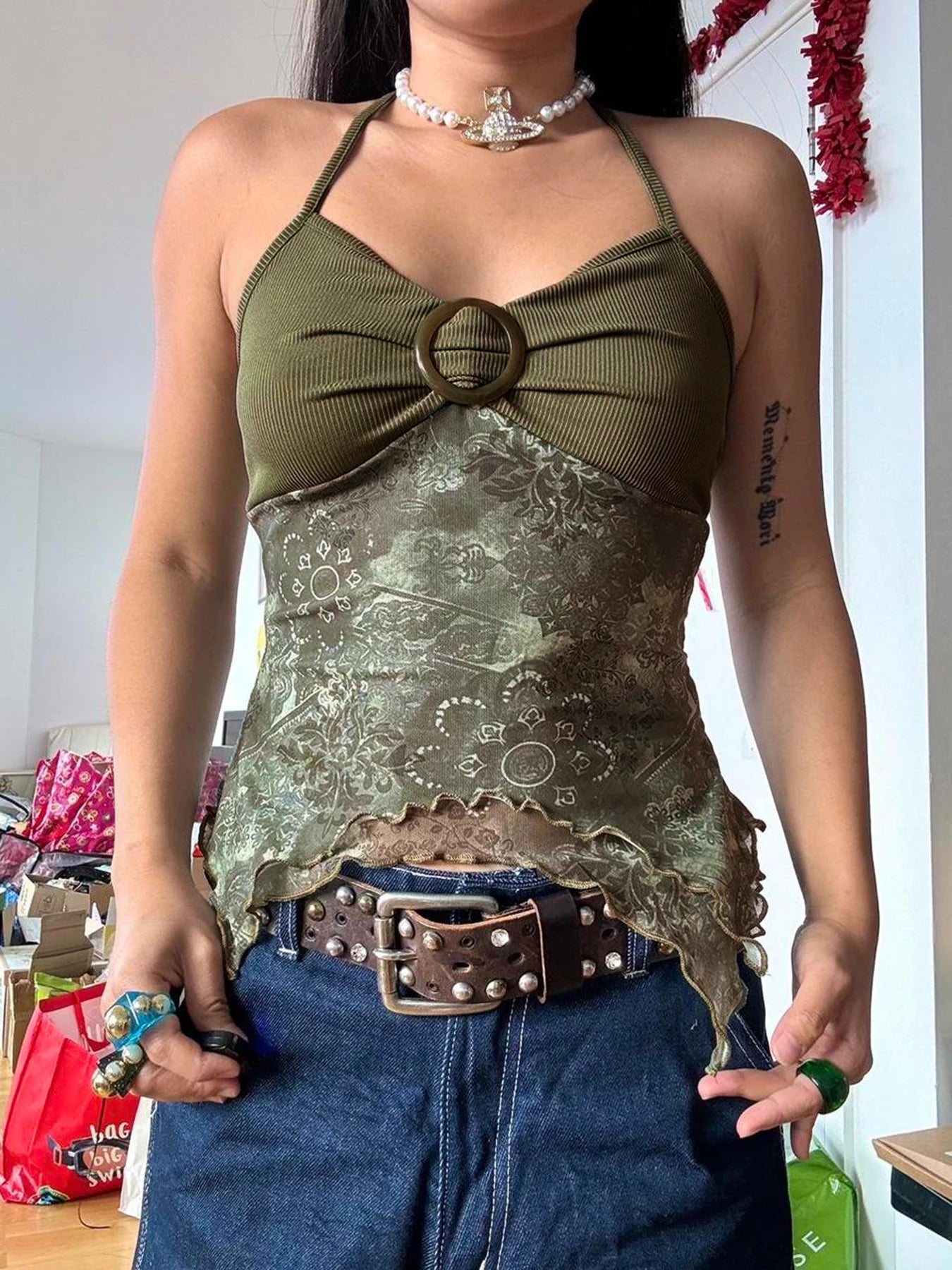 Classic Vintage Top with a Flattering Fit