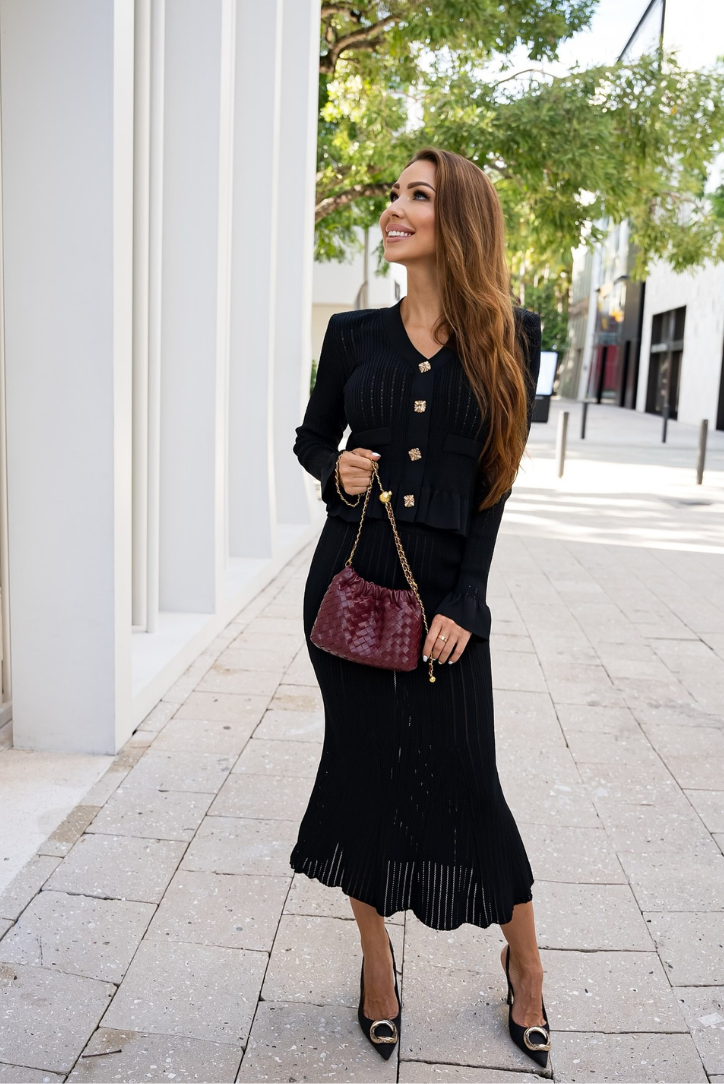 Classic Vintage Top with a Flattering Fit