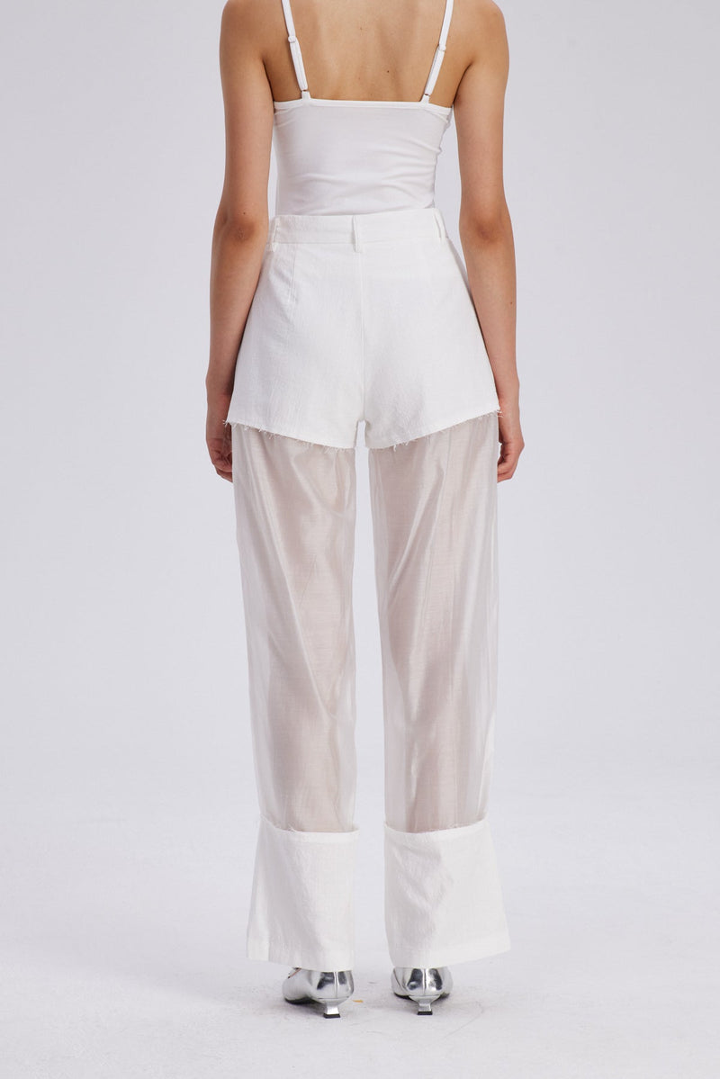 Sophisticated Pants with a Clean Classic Look